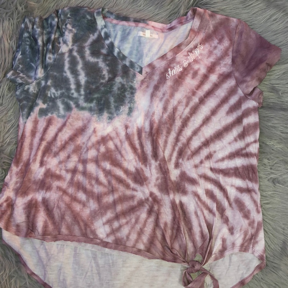 Cute tie-dye T knot bottom